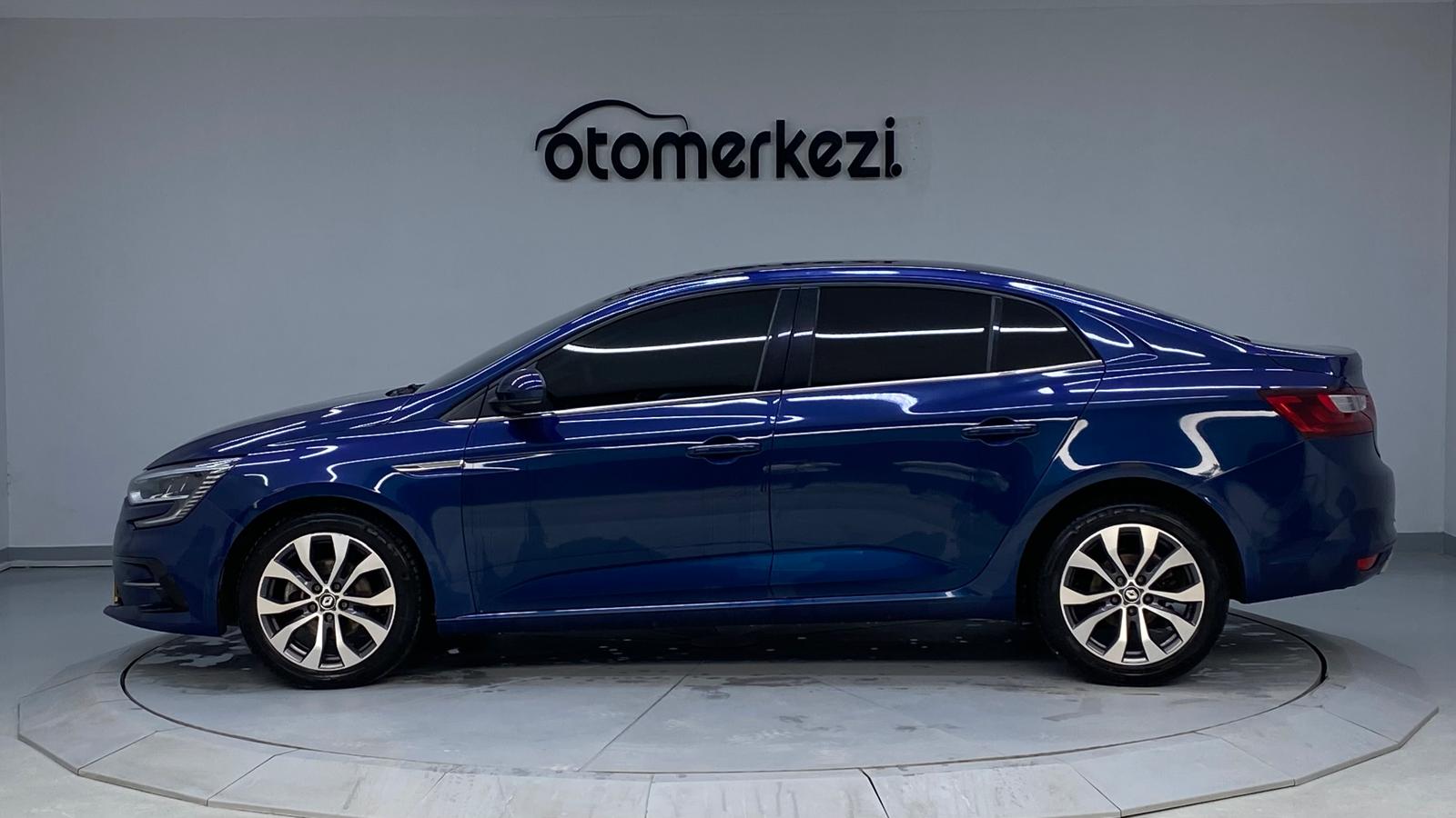 RENAULT MEGANE 28